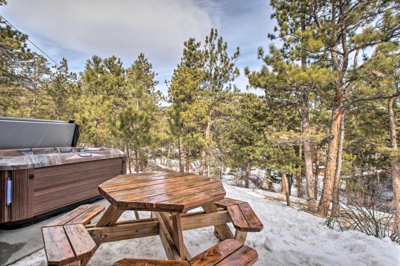 Luxe Updated Home With Grill And Hot Tub 4 Mi To Rmnp エステス・パーク エクステリア 写真